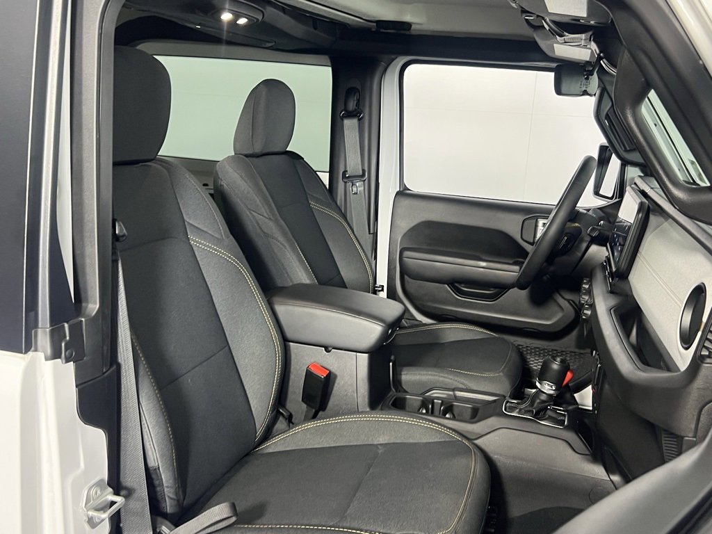 Certified 2024 Jeep Wrangler Willys image 29