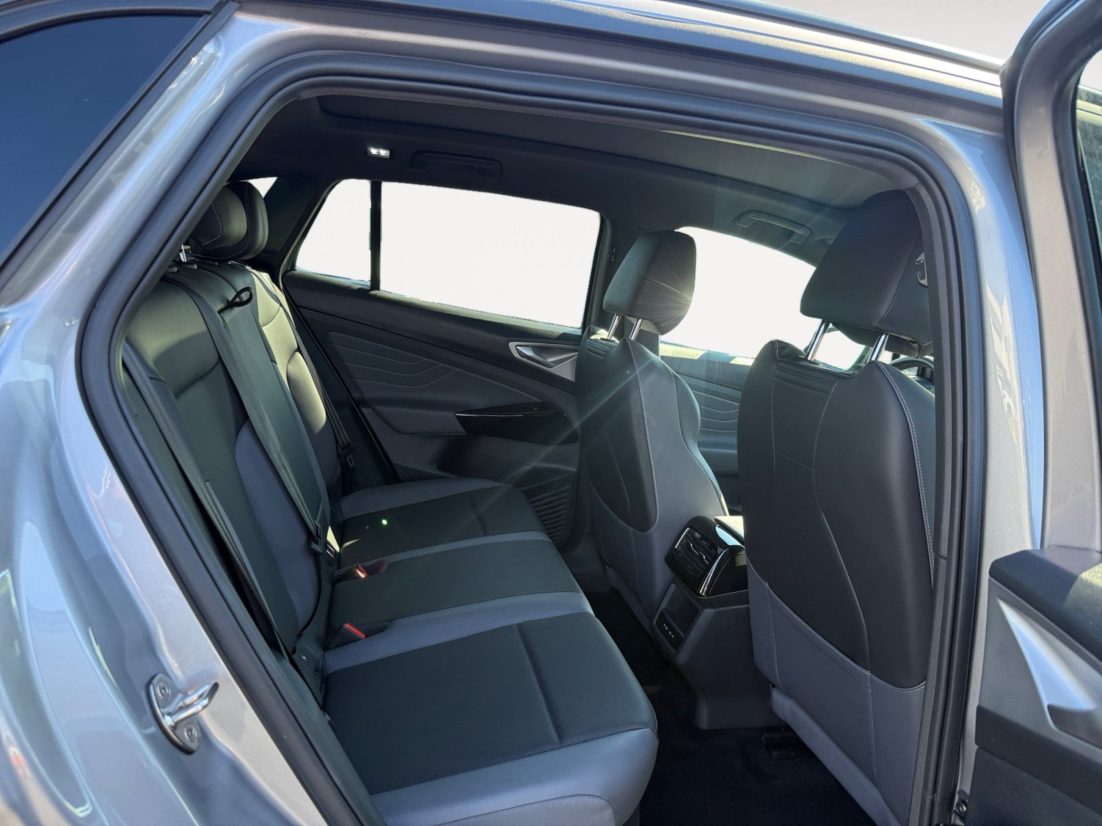 Certified 2023 Volkswagen ID.4 Pro S RWD image 18