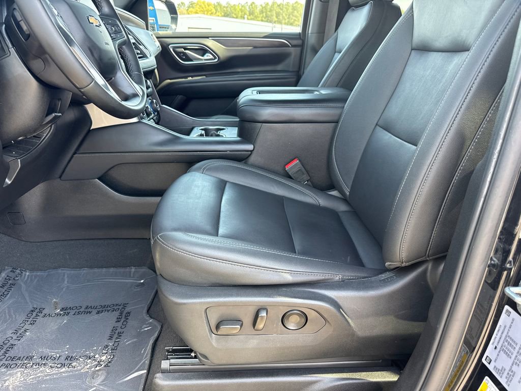 Used 2024 Chevrolet Tahoe LT AWD/4WD image 10