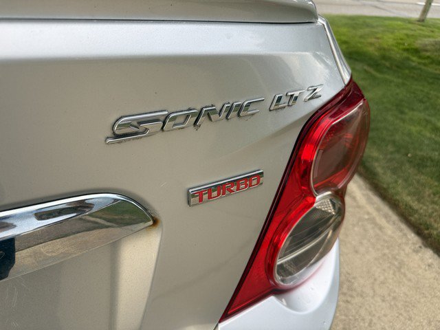 Used 2014 Chevrolet Sonic LTZ FWD image 40