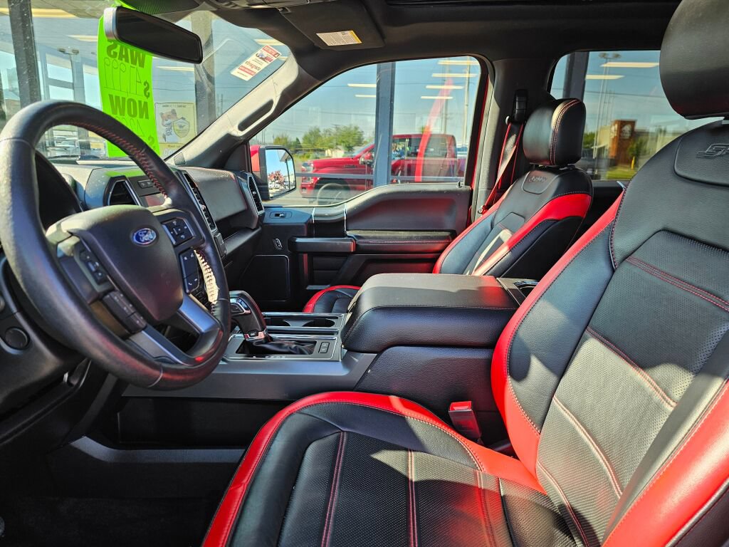 Used 2019 Ford F150 Lariat w/ Equipment Group 502A Luxury AWD/4WD image 17