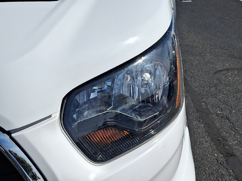 Used 2024 Ford Transit 350 XLT RWD image 9