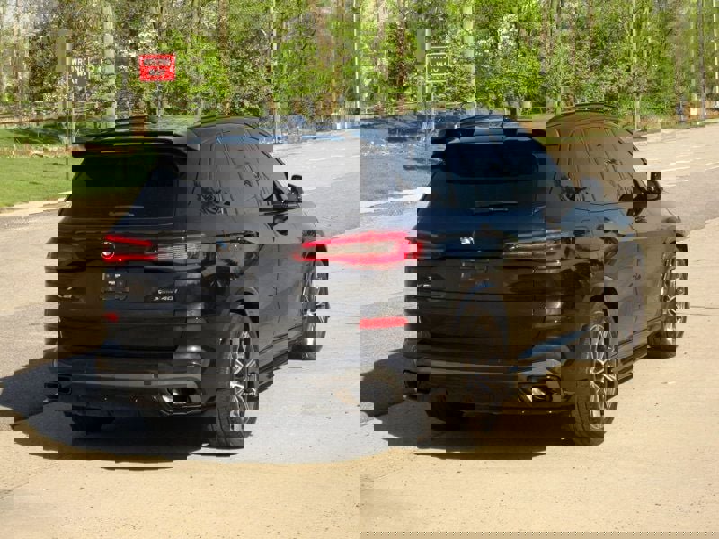 Used 2020 BMW X5 xDrive40i w/ M Sport Package AWD/4WD image 12