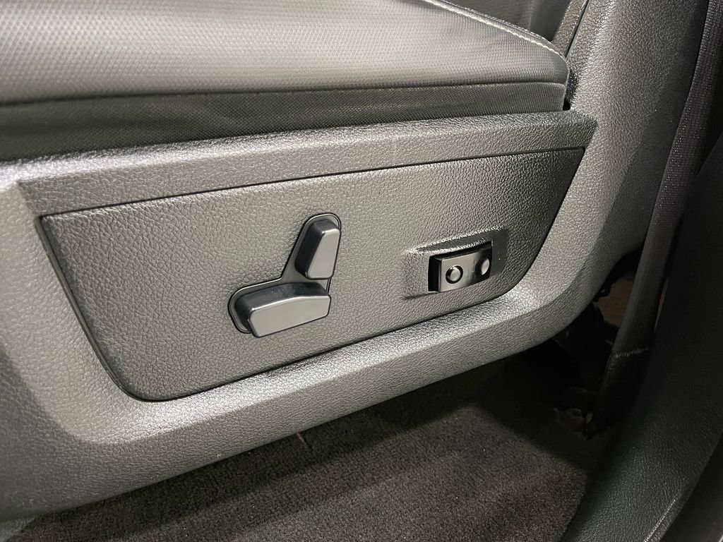 Used 2018 RAM 1500 Rebel w/ Ram 1500 Black Rebel Group image 15