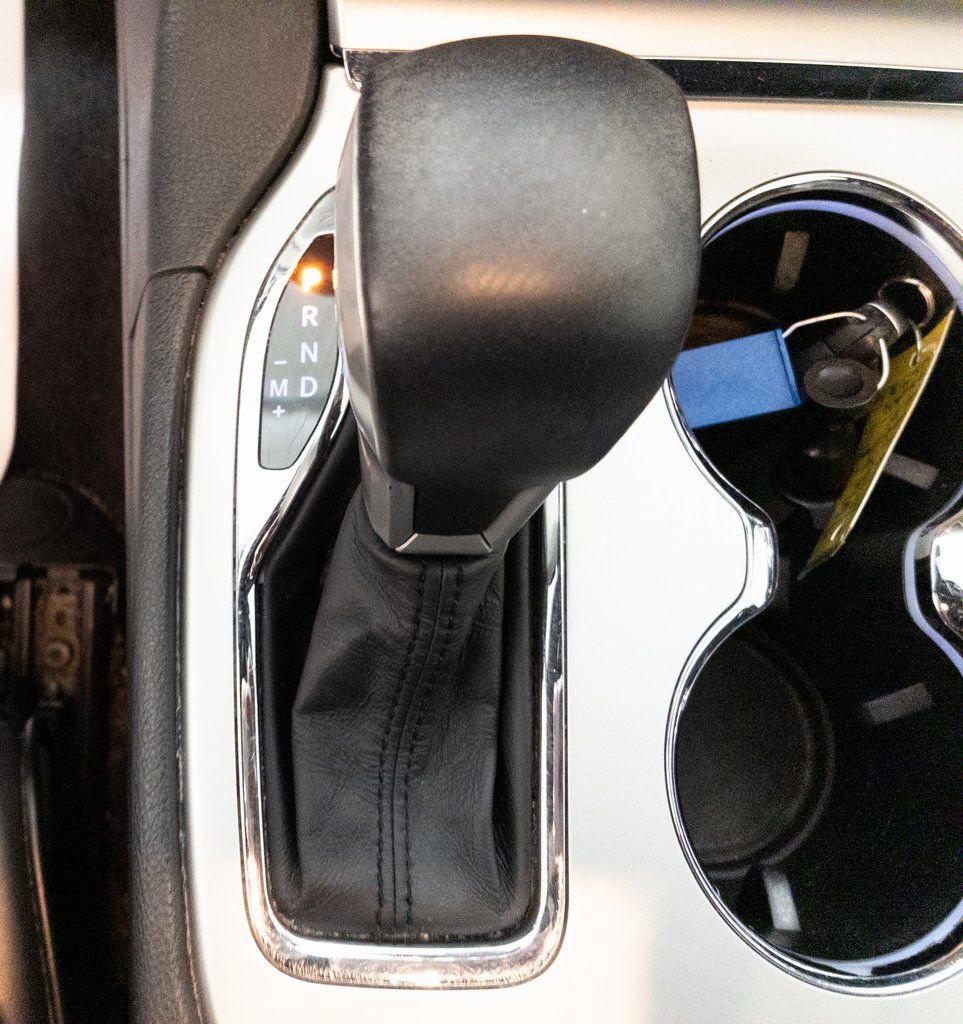 Used 2016 Jeep Grand Cherokee High Altitude image 16