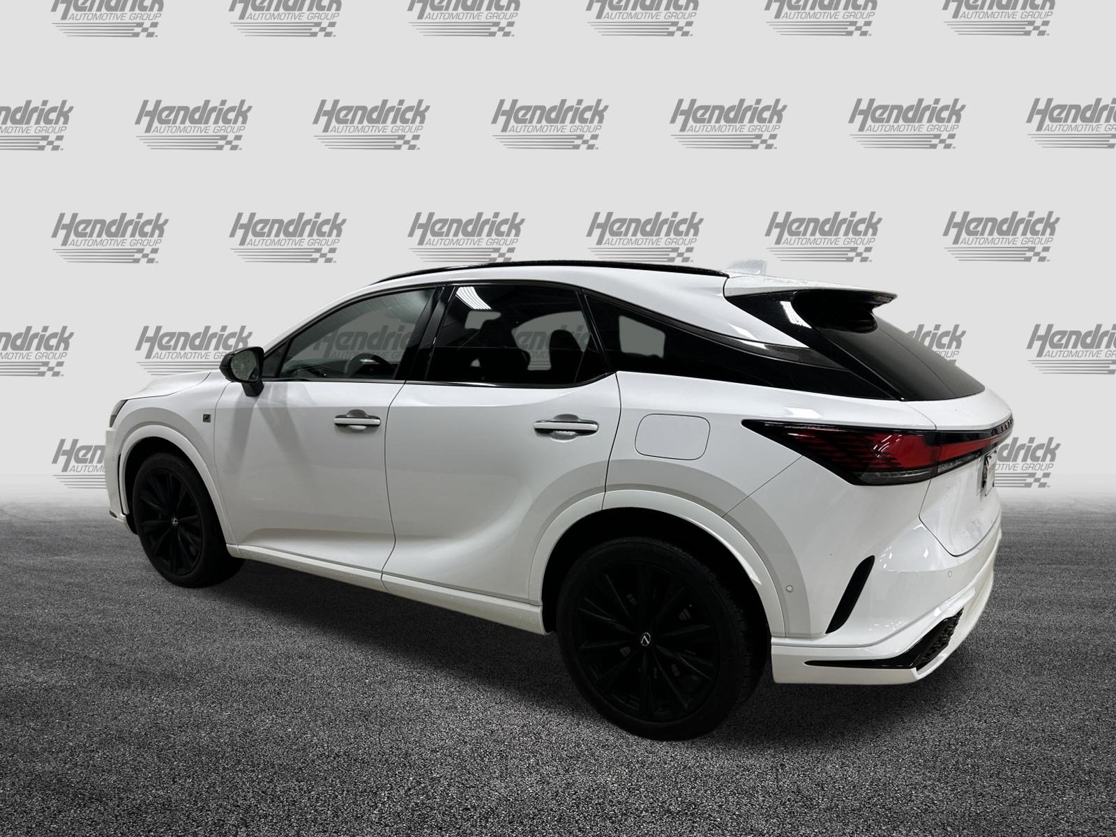 Used 2024 Lexus RX 500h F Sport w/ Convenience Package image 8