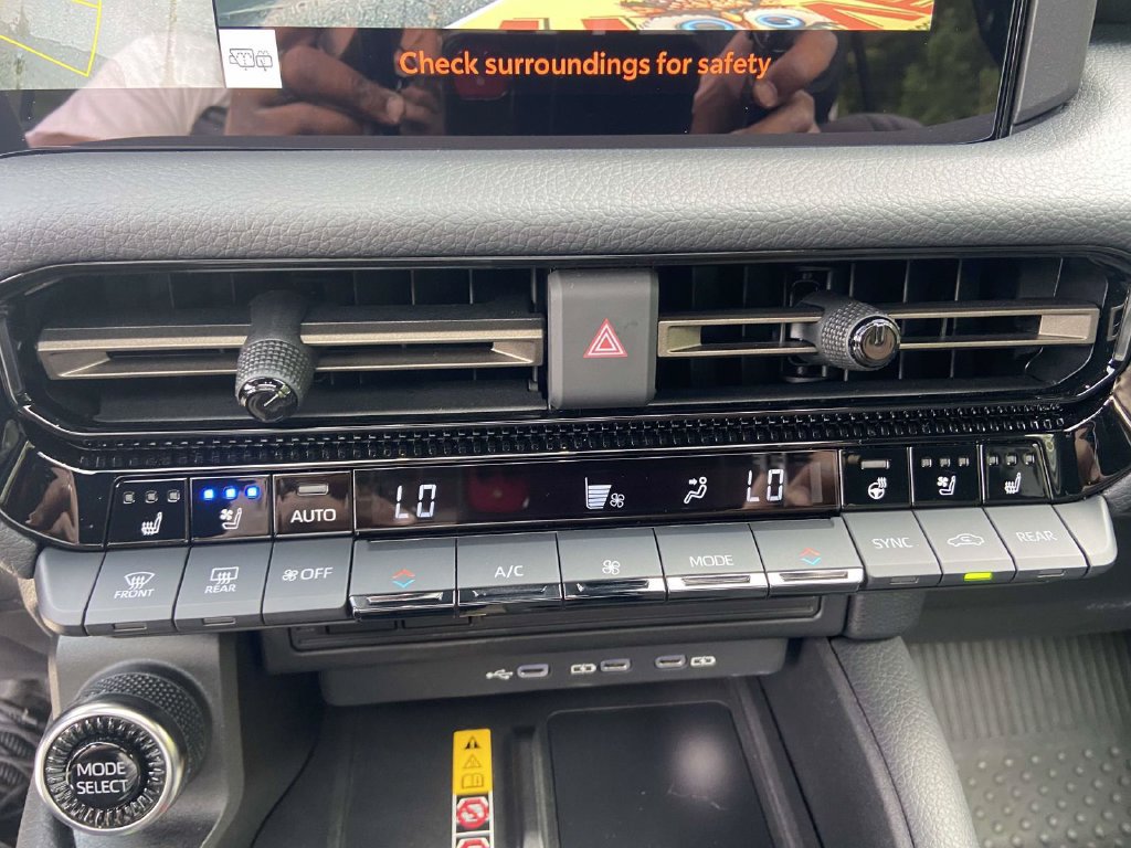 Used 2026 Toyota Land Cruiser w/ Premium Package AWD/4WD image 30