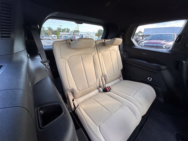 Used 2025 Jeep Grand Cherokee L Limited w/ Luxury Tech Group II AWD/4WD image 34
