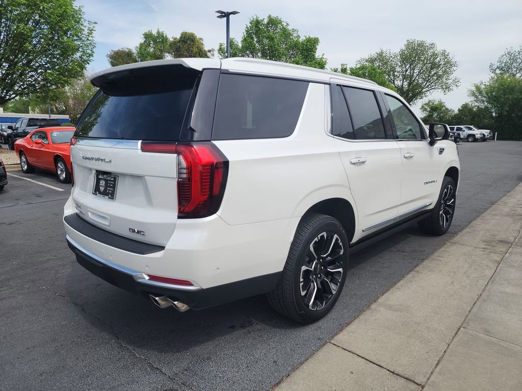 Used 2025 GMC Yukon Denali w/ Denali Reserve Package AWD/4WD image 8