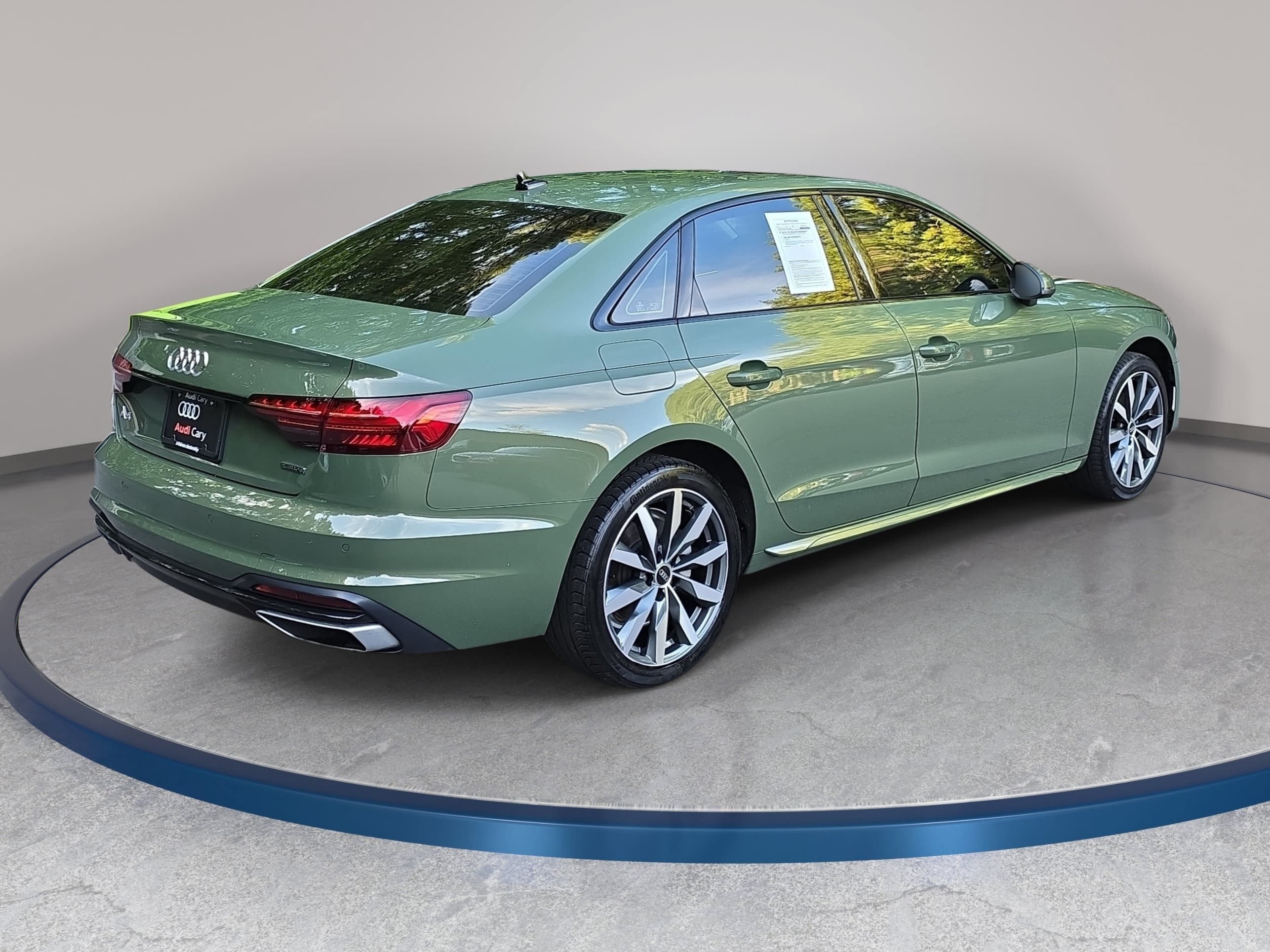 Used 2023 Audi A4 2.0T Premium Plus w/ Premium Plus Package AWD/4WD image 5