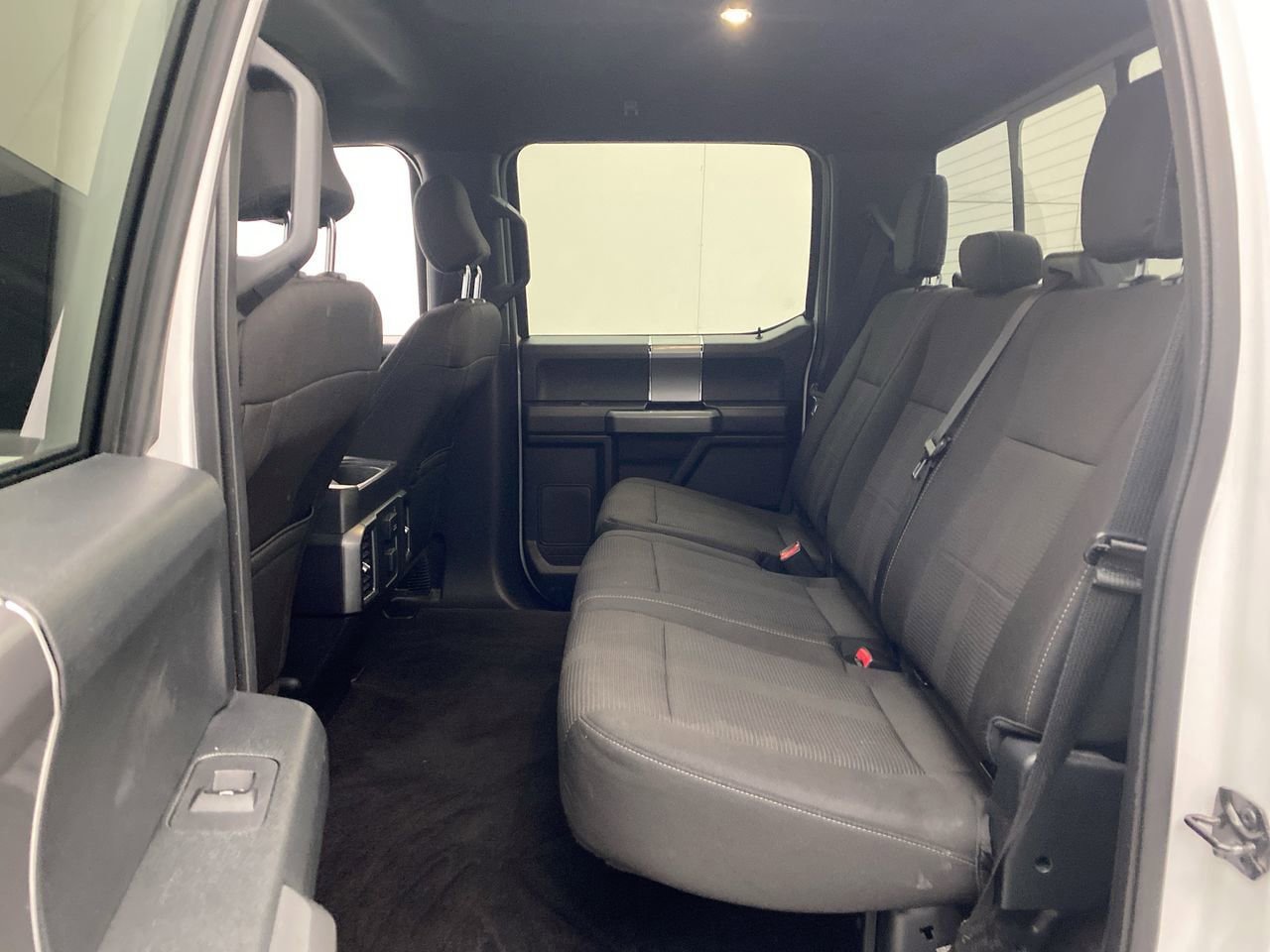 Used 2016 Ford F150 XLT w/ Equipment Group 302A Luxury AWD/4WD image 24