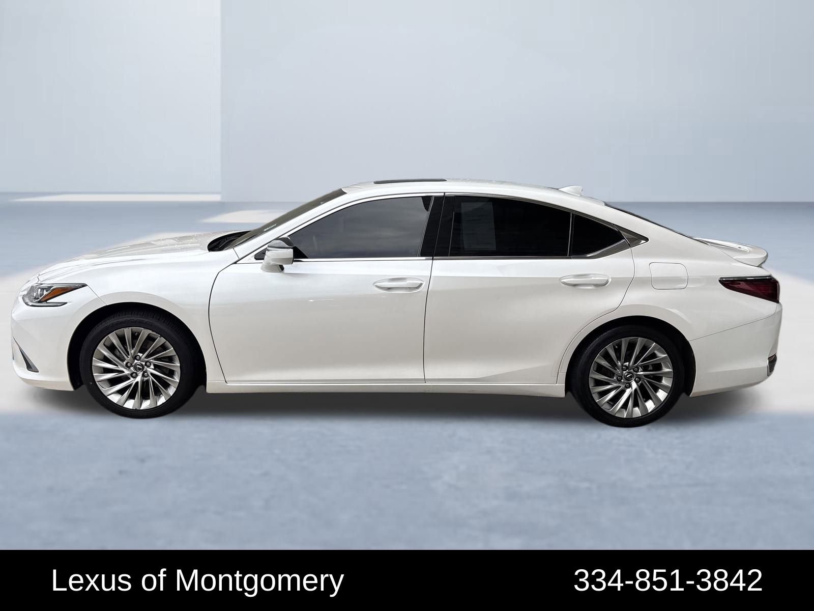Used 2019 Lexus ES 300h image 2