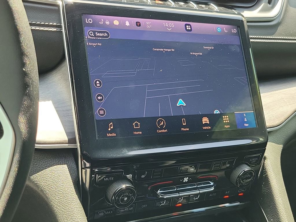 Used 2024 Jeep Grand Cherokee Limited w/ Black Appearance Package image 29