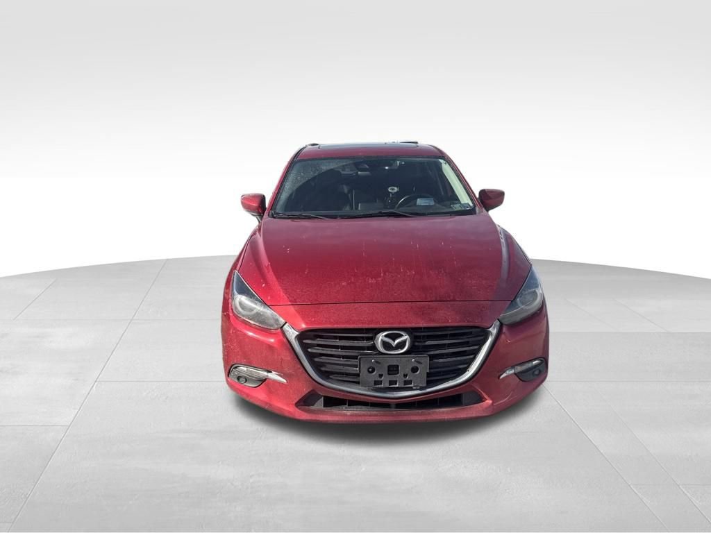 Used 2018 MAZDA MAZDA3 Grand Touring image 2