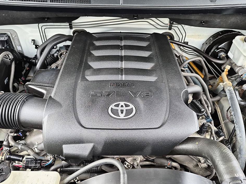 Used 2013 Toyota Tundra 4x4 Double Cab w/ SR5 Pkg image 35