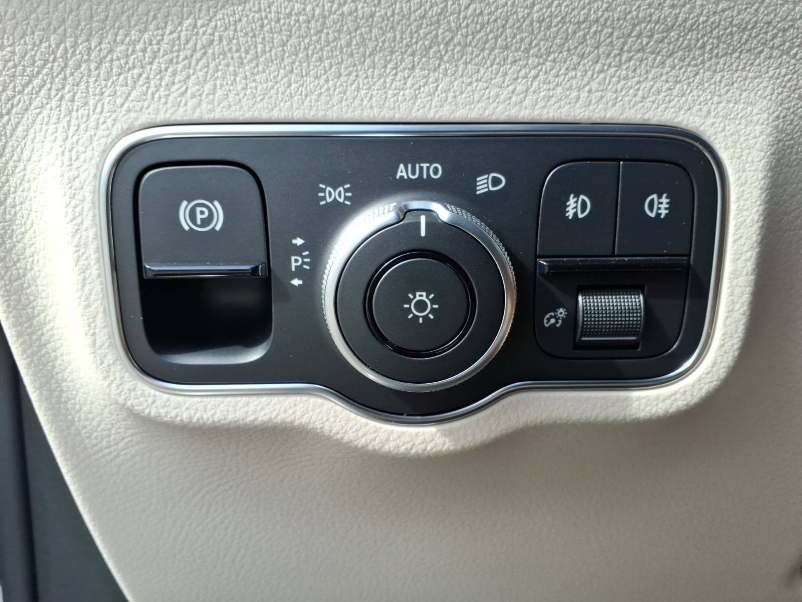 New 2026 Mercedes-Benz GLA 250 4MATIC image 28