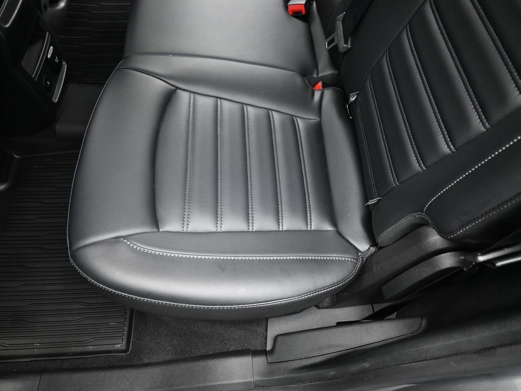 Used 2022 Ford Edge SEL w/ Convenience Package image 25