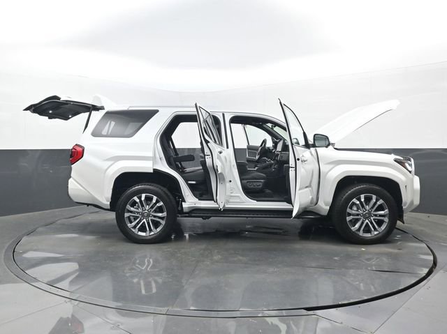 Used 2025 Toyota 4Runner Limited image 32