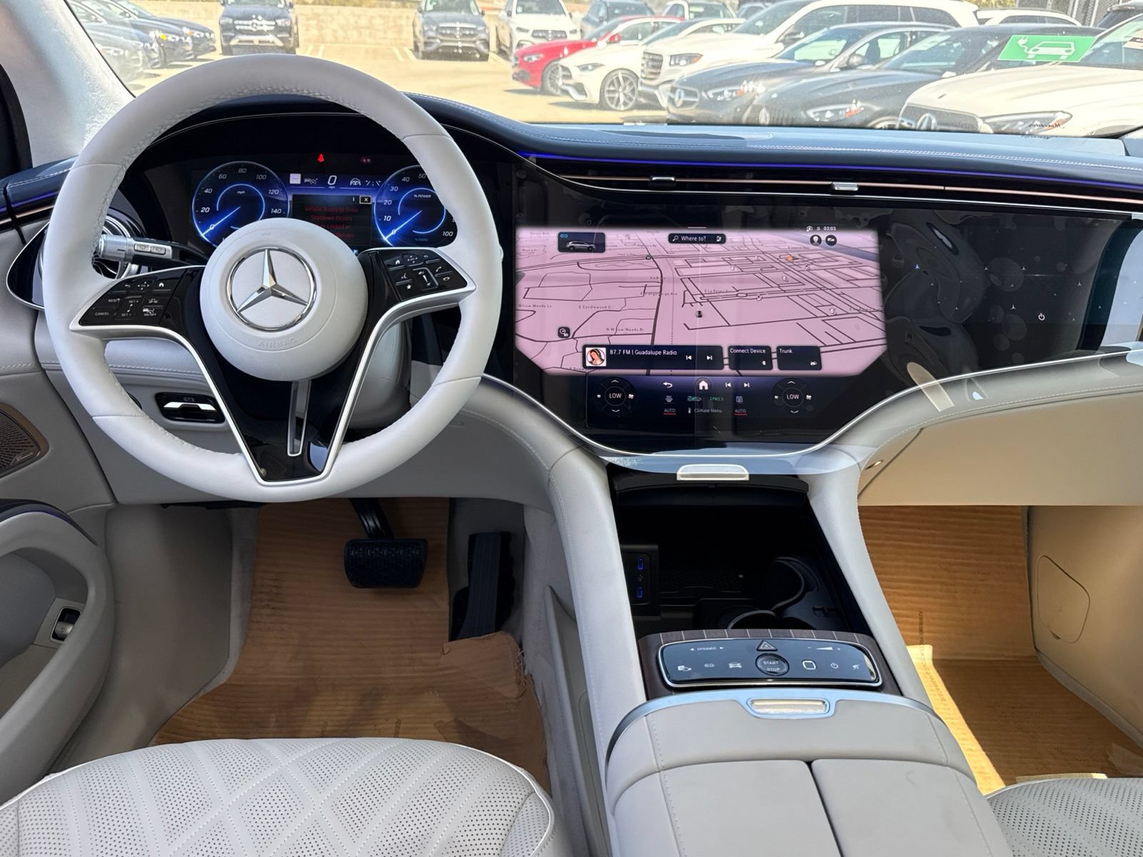 New 2026 Mercedes-Benz EQS 550 4MATIC SUV image 27