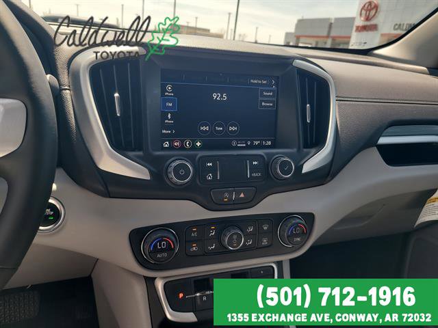 Used 2024 GMC Terrain SLT image 18
