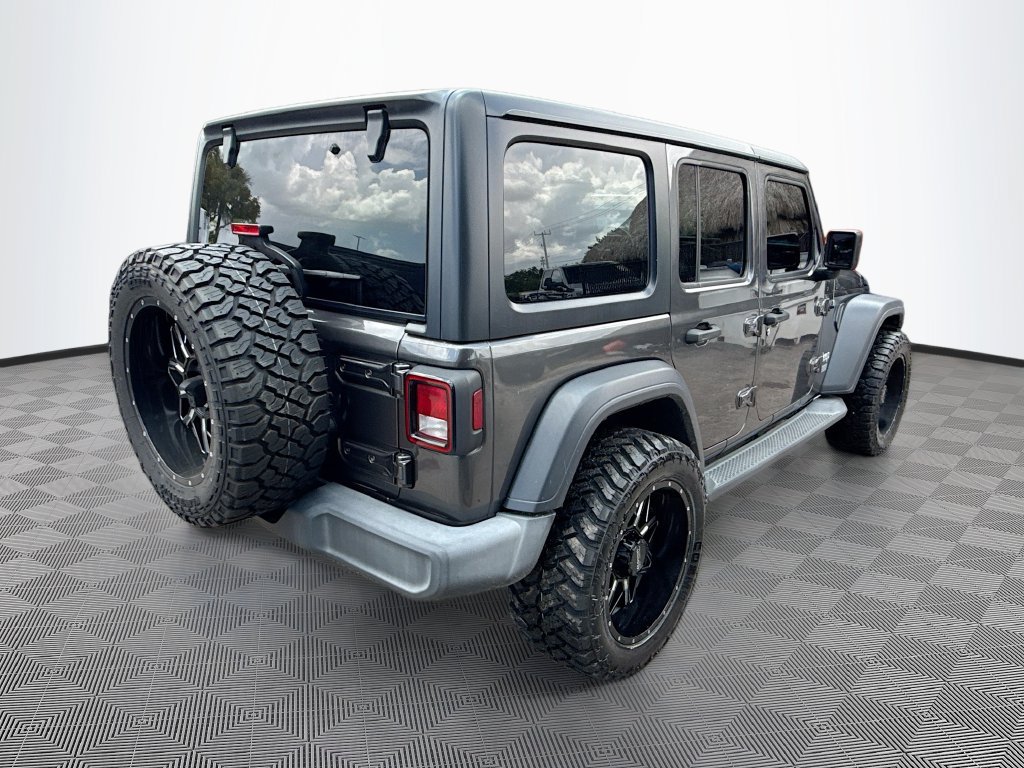 Used 2019 Jeep Wrangler Unlimited Sport S AWD/4WD image 6