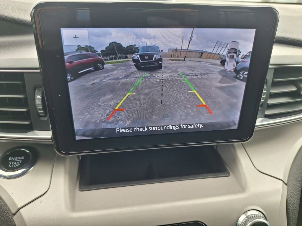 Used 2023 Ford Explorer XLT w/ Equipment Group 202A image 16