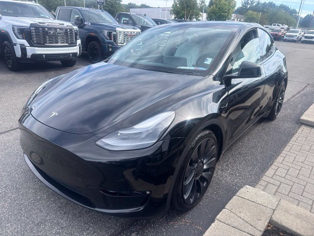 Used 2023 Tesla Model Y Performance AWD/4WD image 3