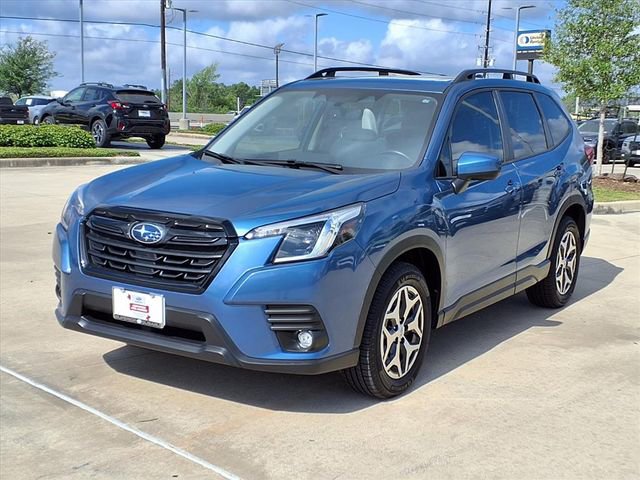 Certified 2024 Subaru Forester Premium image 3