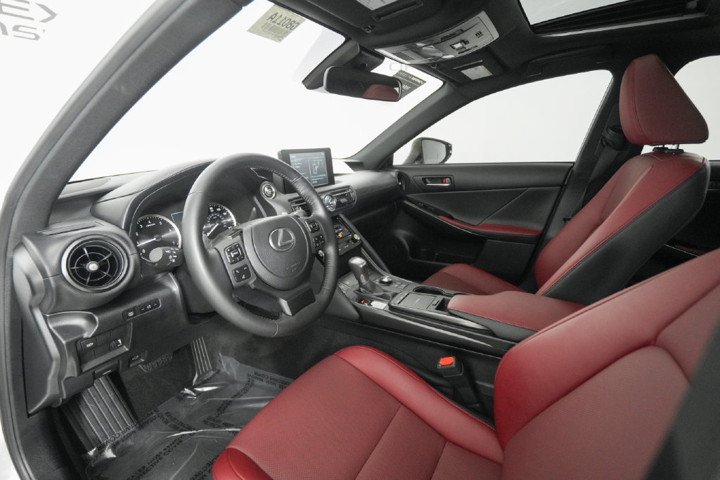 Certified 2025 Lexus IS 350 F Sport RWD image 10