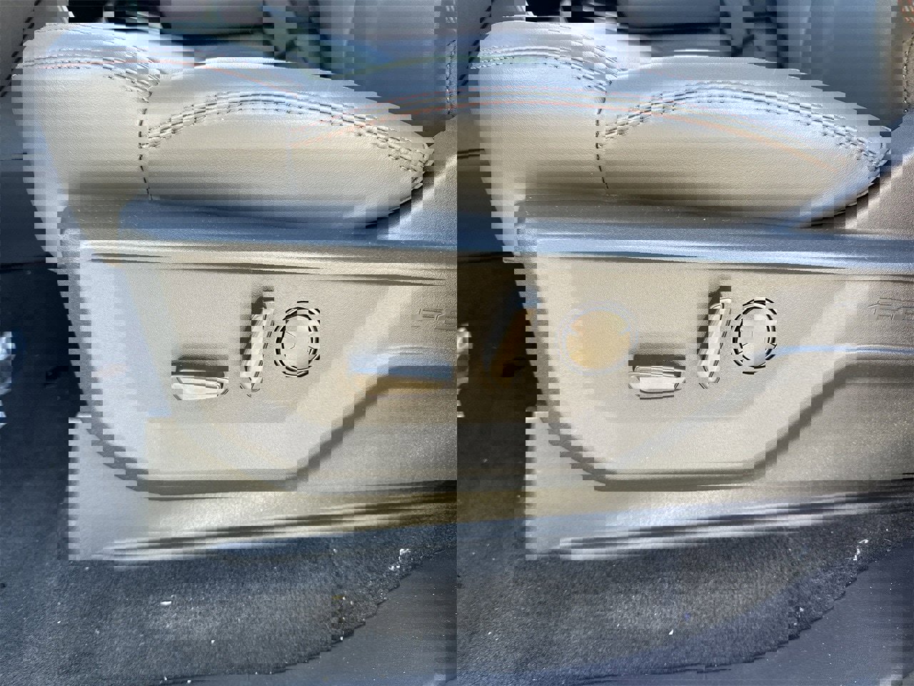 New 2025 Ford Expedition Max Active image 21