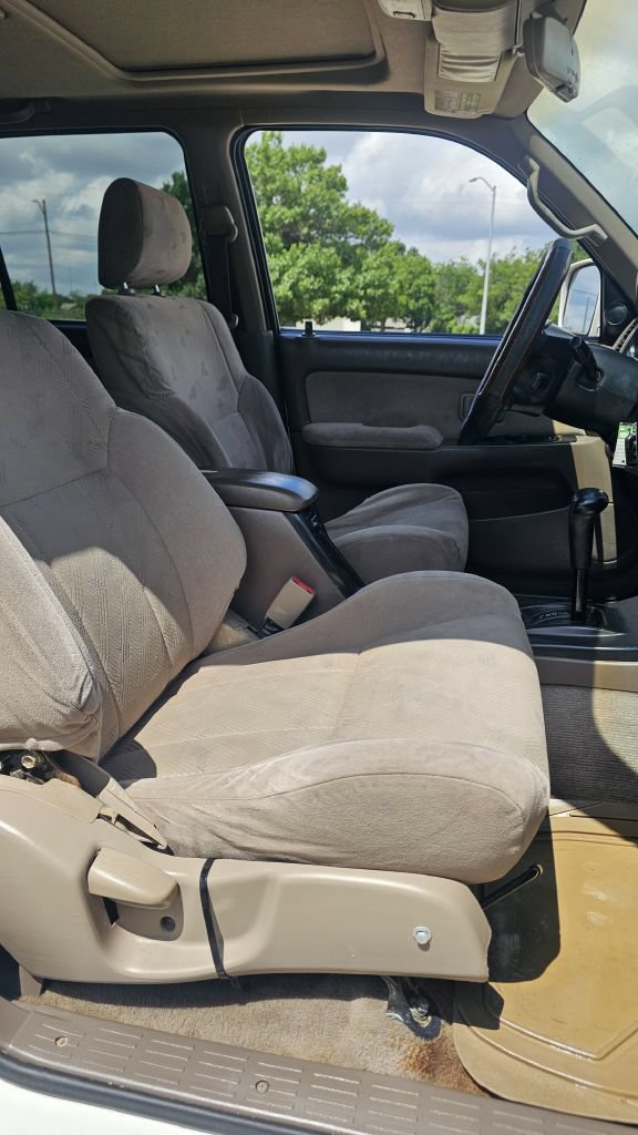 Used 2001 Toyota 4Runner SR5 w/ Upgrade Value Pkg 1 RWD image 10