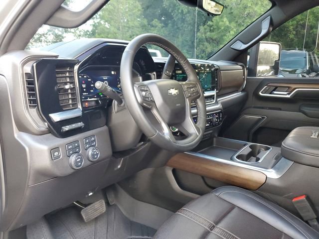 Used 2025 Chevrolet Silverado 3500 High Country w/ High Country Premium Package AWD/4WD image 20