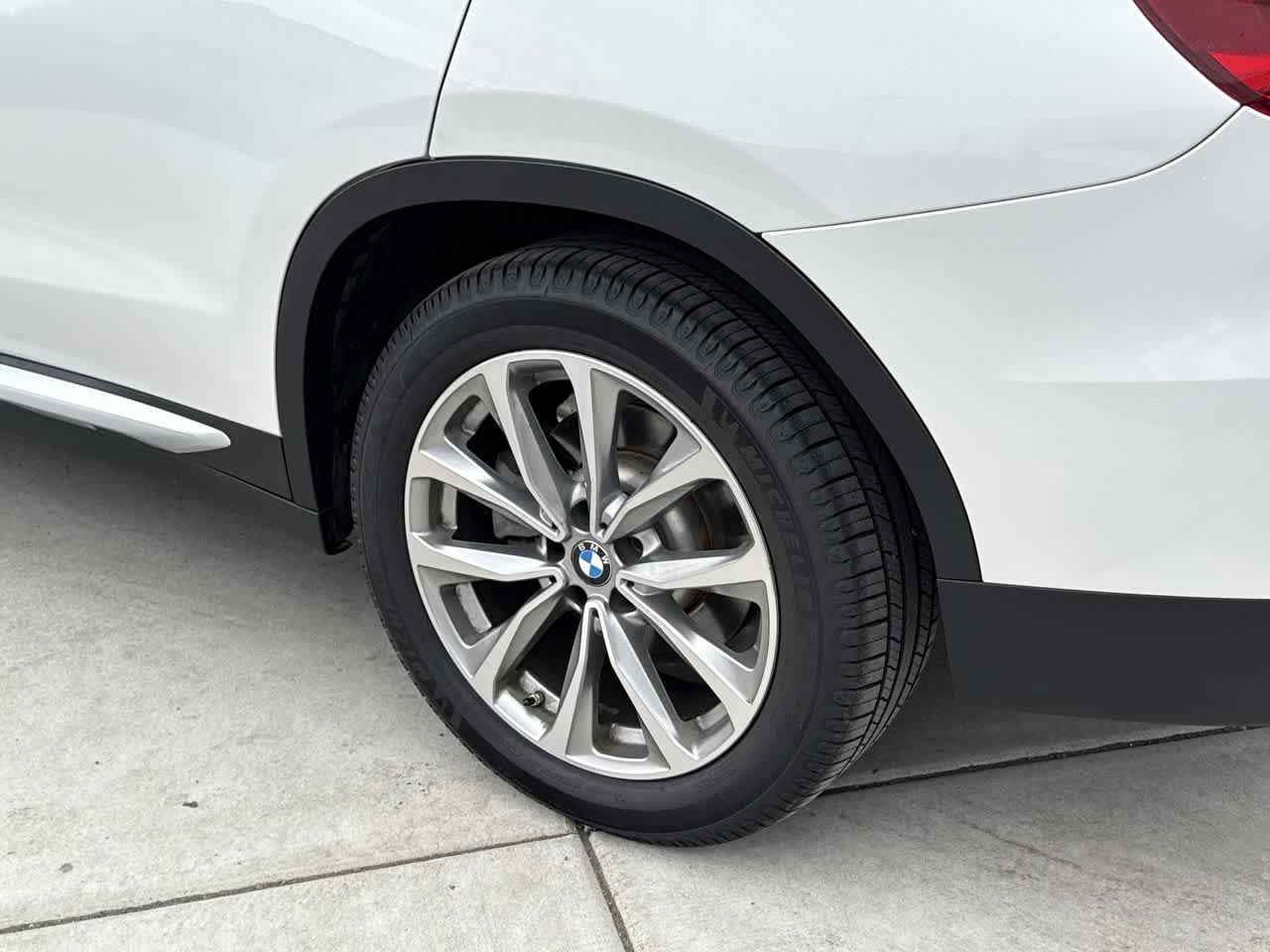 Used 2019 BMW X3 xDrive30i w/ Driving Assistance Package AWD/4WD image 8