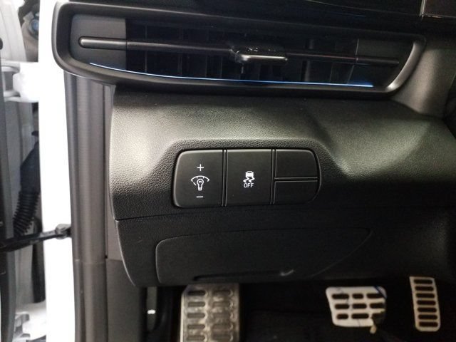 Certified 2025 Hyundai Elantra N Line FWD image 10