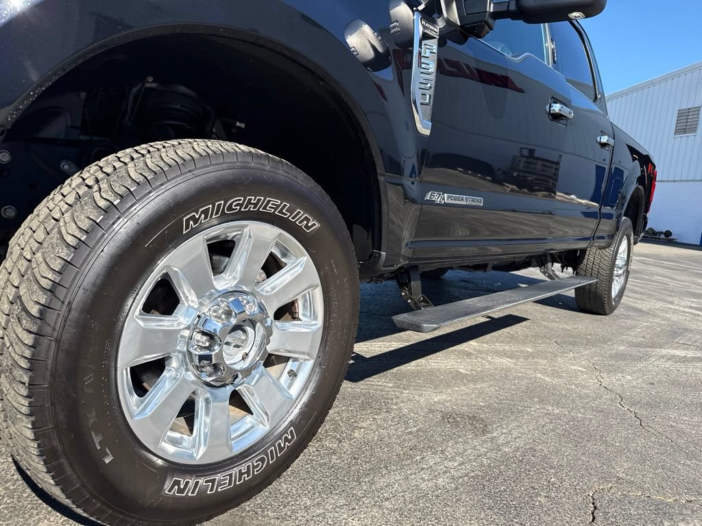 Used 2020 Ford F350 Platinum w/ FX4 Off-Road Package AWD/4WD image 47