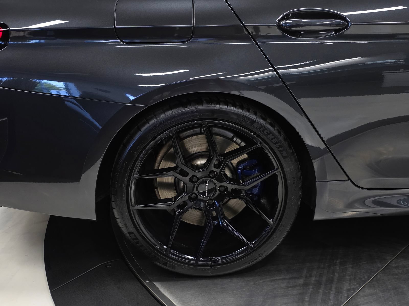 Used 2020 BMW M550i xDrive w/ Executive Package AWD/4WD image 53