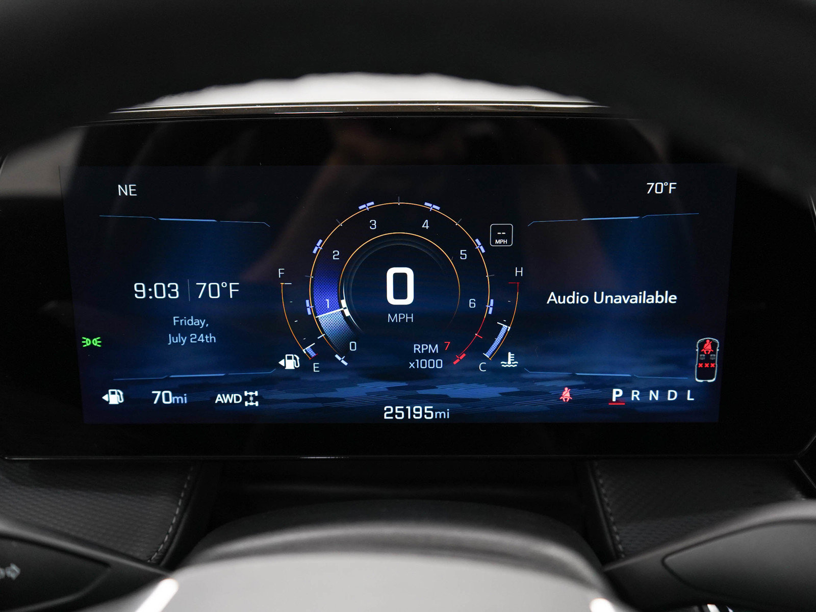 Used 2025 Chevrolet Equinox LT w/ Safety and Technology Package AWD/4WD image 23