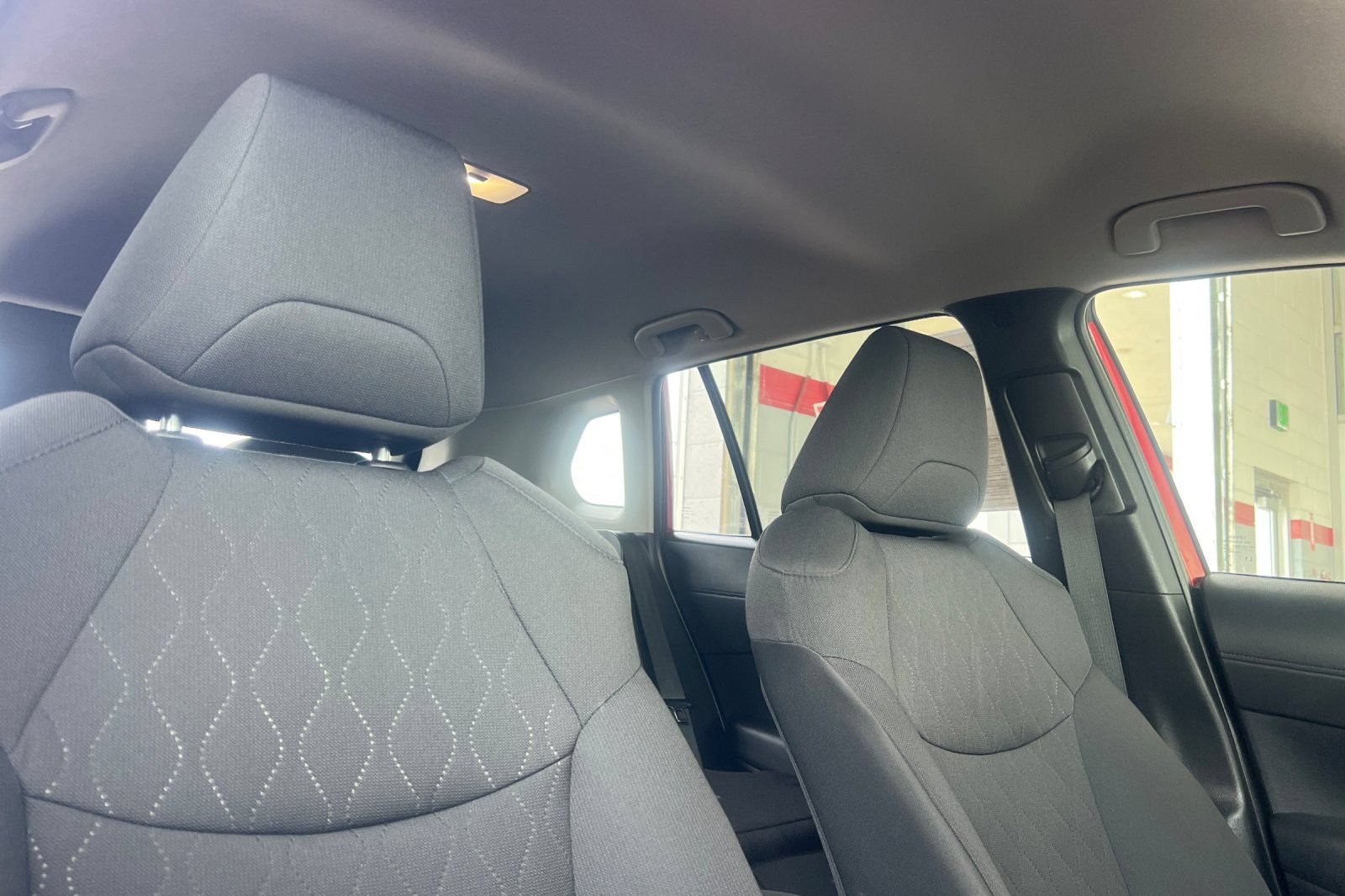 Certified 2025 Toyota Corolla Cross LE AWD/4WD image 14