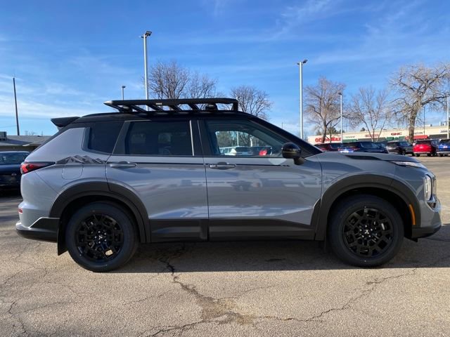 New 2026 Mitsubishi Outlander Trail Edition image 6