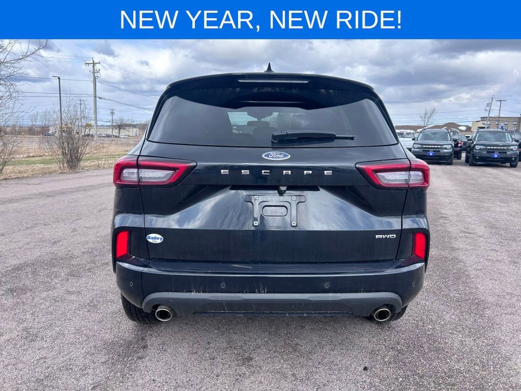 Used 2023 Ford Escape ST-Line w/ Tech Pack #1 image 5