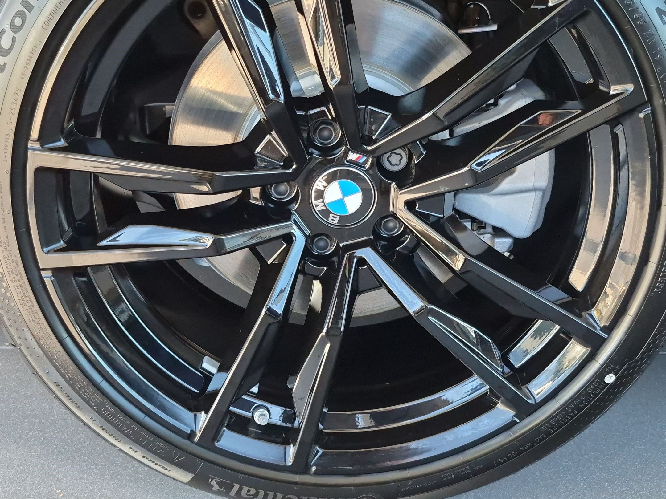New 2026 BMW Z4 sDrive30i w/ Shadowloine Package RWD image 12