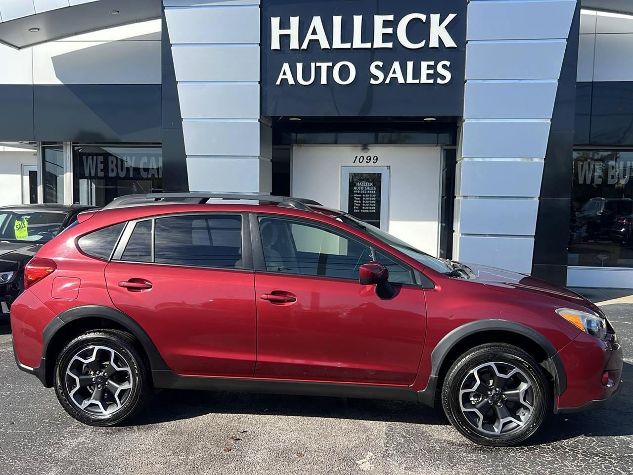 Used 2015 Subaru Crosstrek 2.0i Premium AWD/4WD image 2