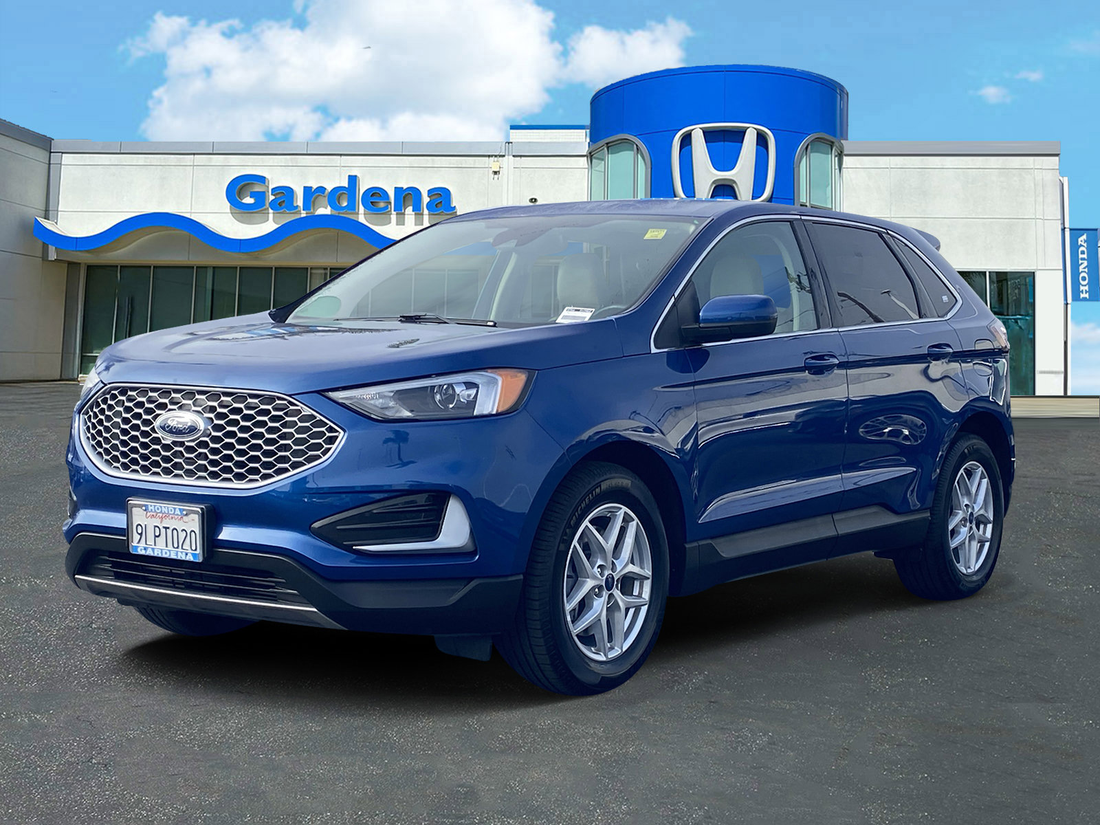 Used 2024 Ford Edge SEL image 3