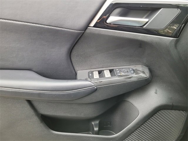 Used 2024 Mitsubishi Outlander SE image 33