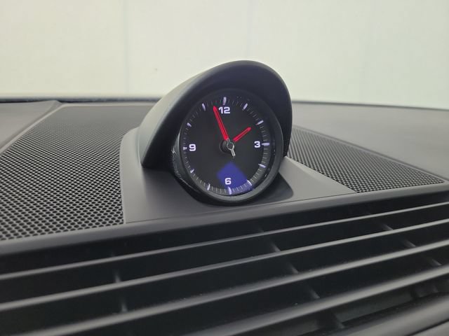 Used 2022 Porsche Panamera Platinum Edition RWD image 36