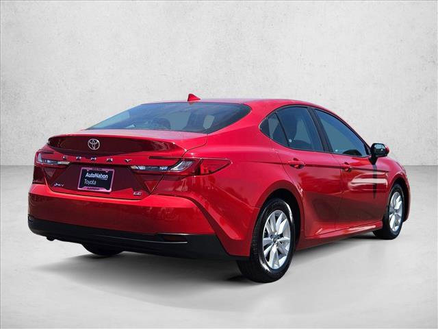 Used 2025 Toyota Camry LE FWD image 5