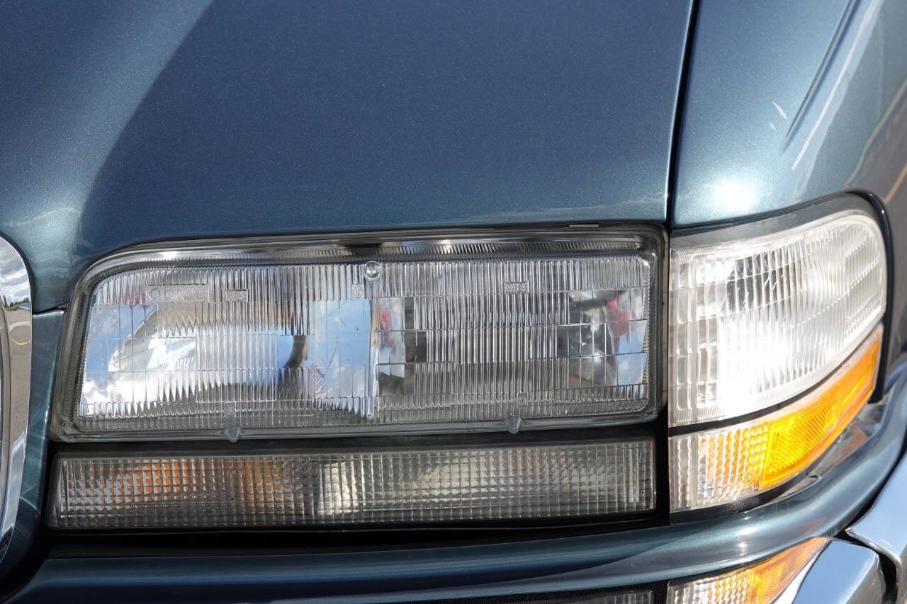 Used 1993 Buick Park Avenue Ultra FWD image 46