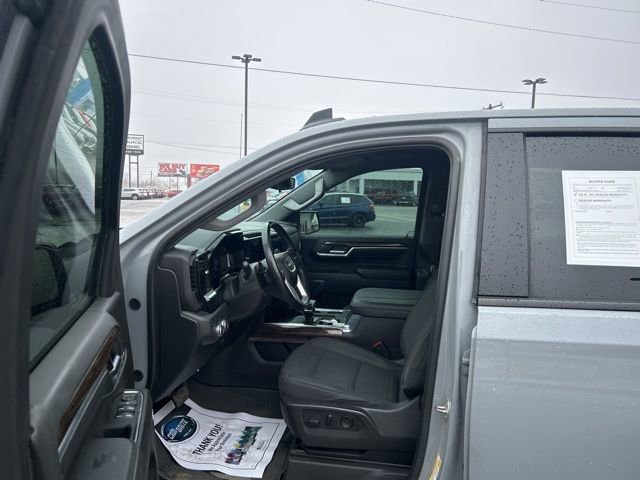 Used 2024 GMC Sierra 1500 Elevation w/ Preferred Package image 12