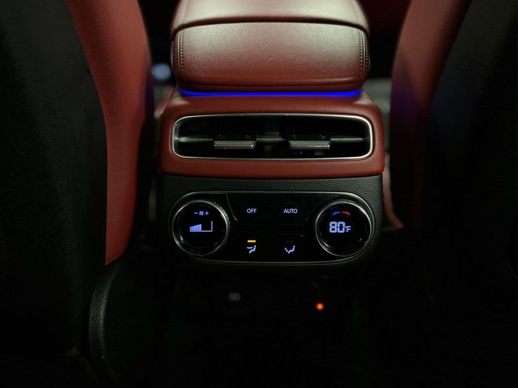 Used 2023 Genesis GV70 2.5T w/ Sport Prestige Package image 25