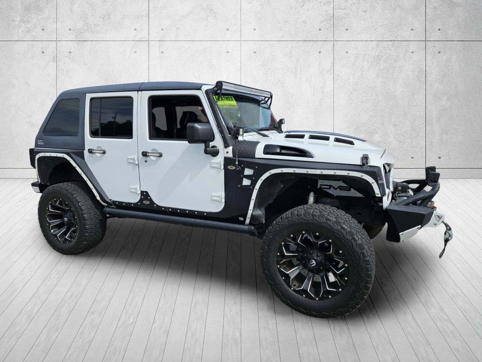 Used 2017 Jeep Wrangler Unlimited Sport AWD/4WD image 1
